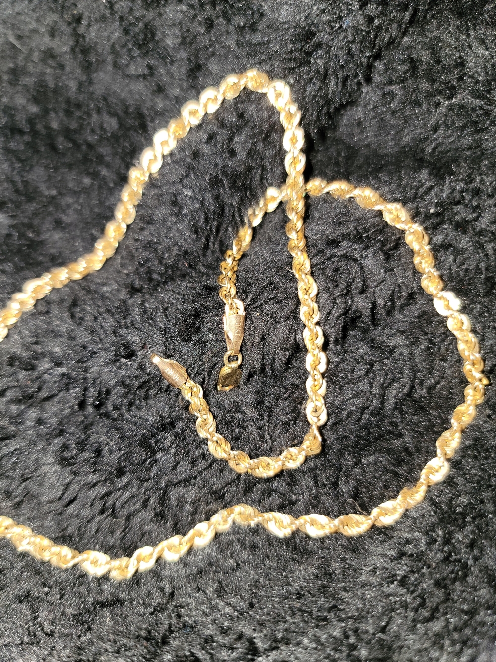 Gold Twisted Rope Chain Necklace - Elegant Women's Jewelry
